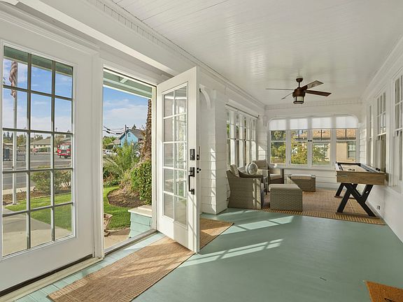 Covered front patio room