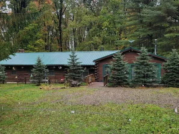 204 Drake Well Rd, Titusville, PA 16354