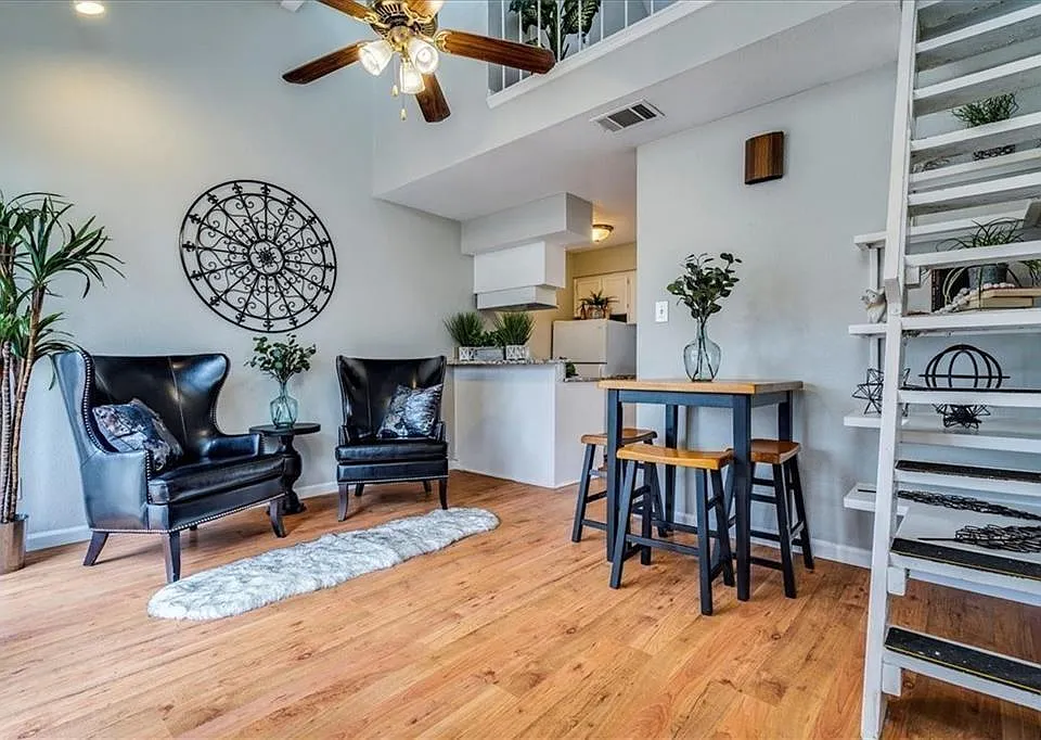 701 Nelray Blvd #14