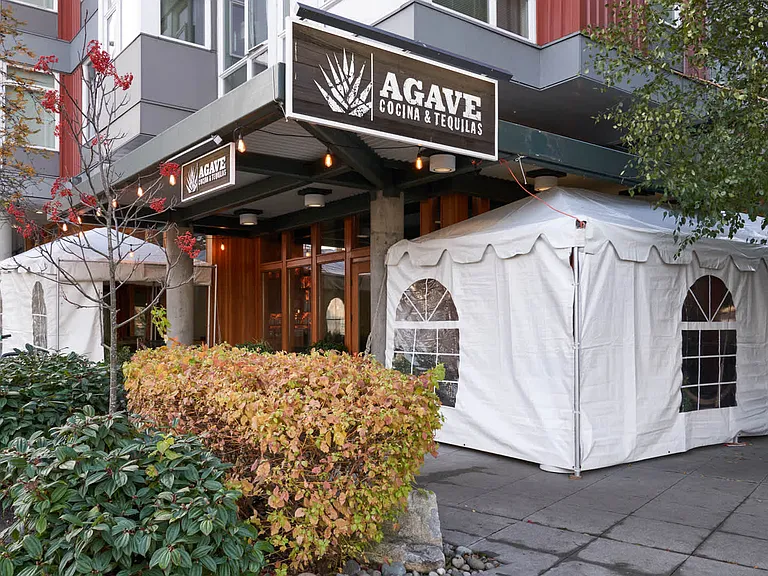 Award-winning dining experiences.