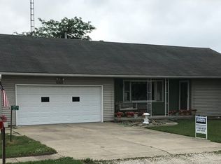 2717 N 1500 East Rd, Clifton, IL 60927