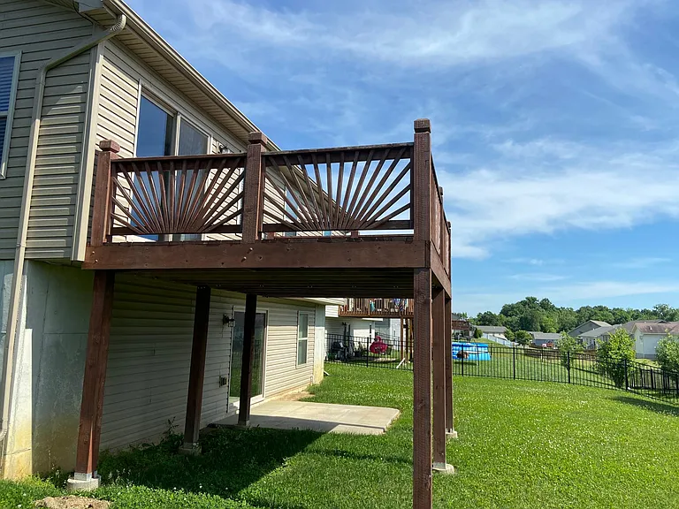 514 Sceptre Dr — Photo 30