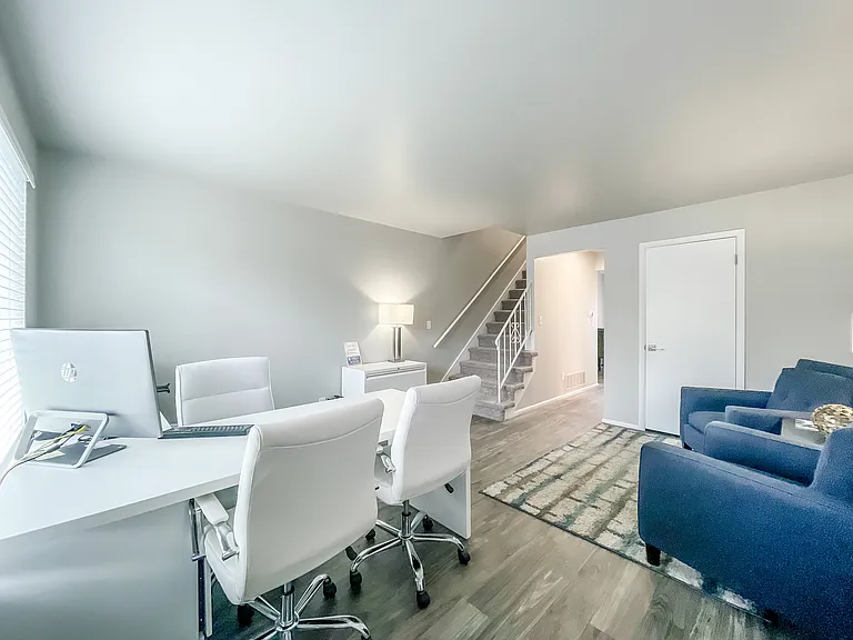 Aspen Cove Townhomes — Photo 32