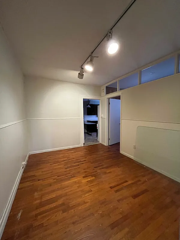 102 Pine St — Photo 4