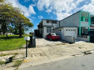 Urb Jardines De Borinquen Calle Gardenia #P-32, Carolina, PR 00985
