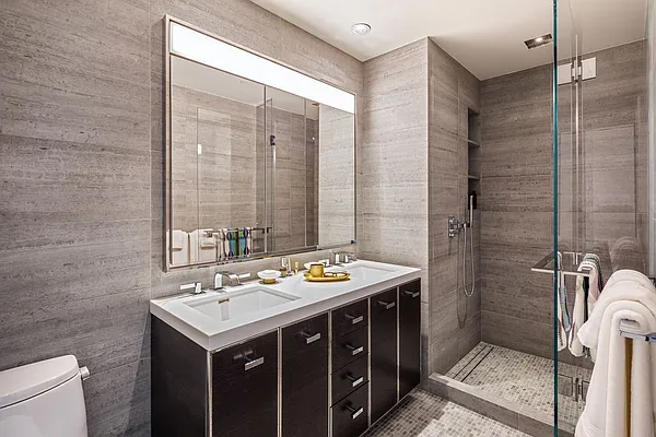 Sold by Extell Marketing Group | media 6