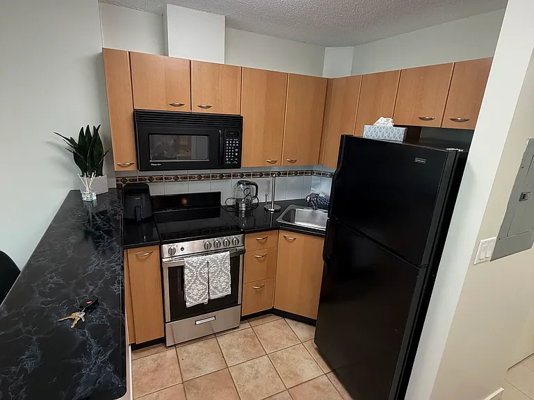 1331 Alberni St #1803 — Photo 6