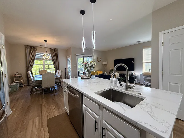 15505 John Diskin Cir — Photo 36