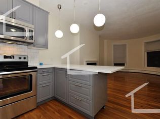 922 Beacon St #23CC, Boston, MA 02215