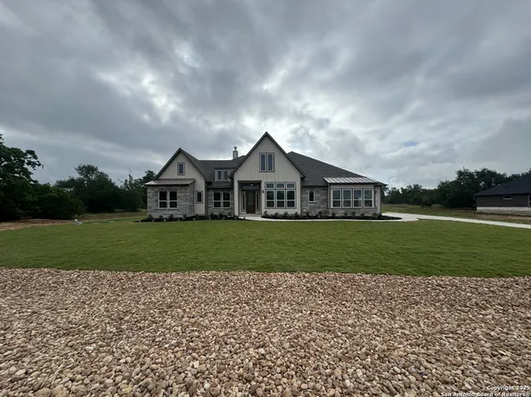 1172 Blackburnian, New Braunfels, TX 78132