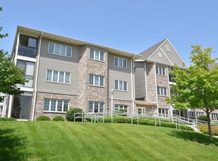 2113 1st Ave, Grafton, WI 53024