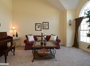 3124 Twilight Ave, Naperville, IL 60564