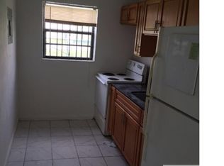 925 NW 69th St APT 4, Miami, FL 33150