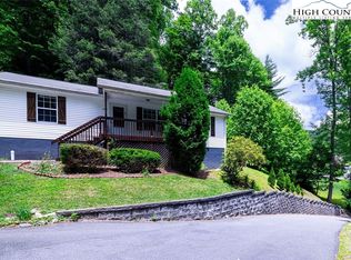 189 Poplar Hill Dr, Boone, NC 28607
