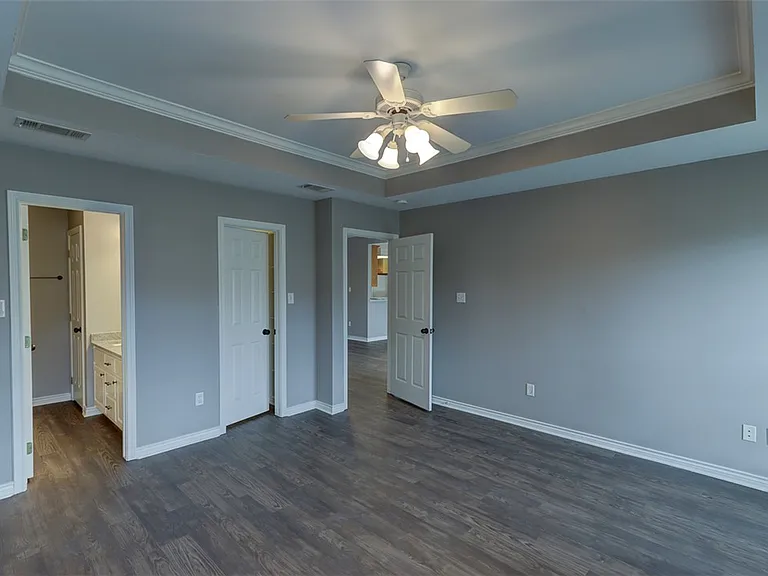 113 Karten Ln — Photo 15