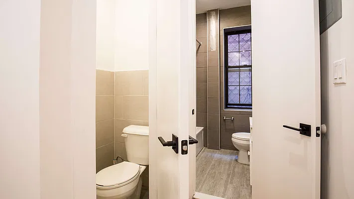 Rented by Nooklyn NYC LLC | media 28