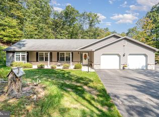 1127 Kuhn Rd, Boiling Springs, PA 17007