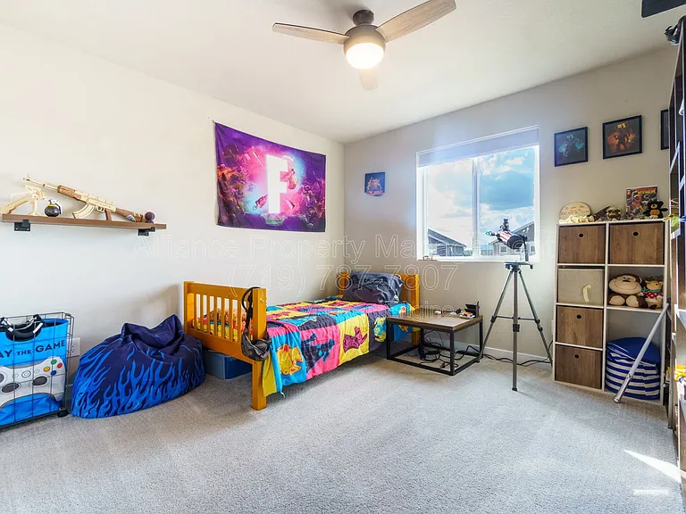 10477 Luneth Dr — Photo 15