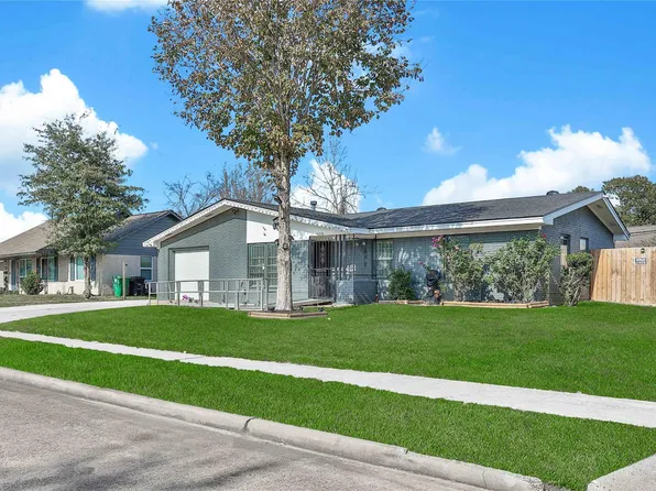 4210 Gardendale Dr, Houston, TX 77092