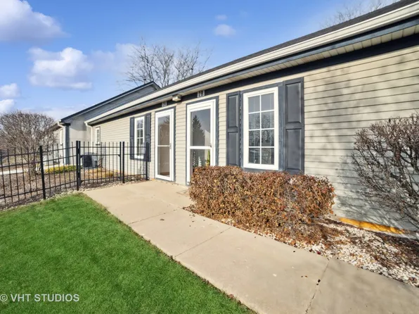 200 E South St #2A, Elburn, IL 60119