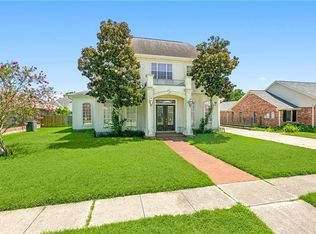 9 Woodlake Blvd, Kenner, LA 70065