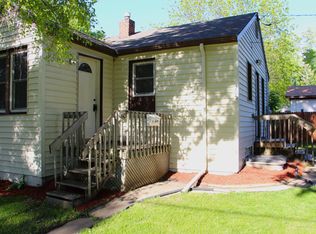 205 3rd St SW, Montgomery, MN 56069