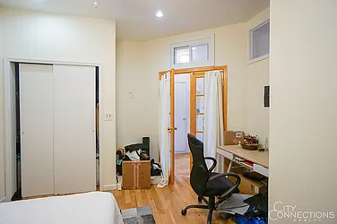 Rented by City Connections Realty