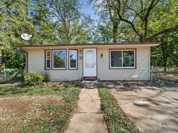 409 Bridge St, Mazomanie, WI 53560