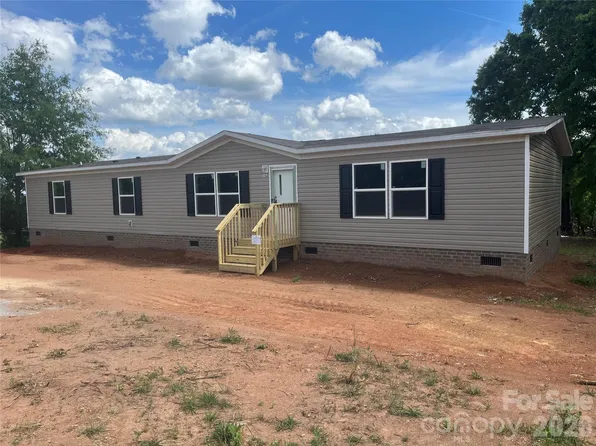 152 Omni Rd, Gaffney, SC 29341