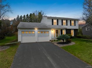 106 Wiesner Ln, Syracuse, NY 13214