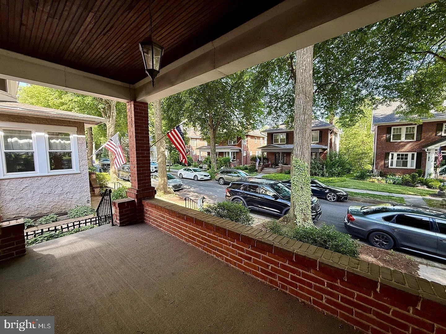 3 bed, 1.5 bath, 1618 sqft, $2,200 — Photo 2
