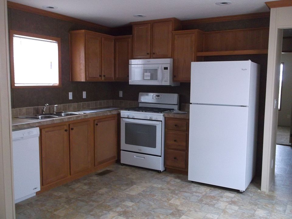 2nd image of 16 N Byron Dr