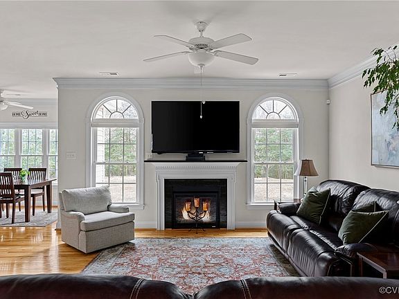 4th image of 6197 Antler Hill Ct