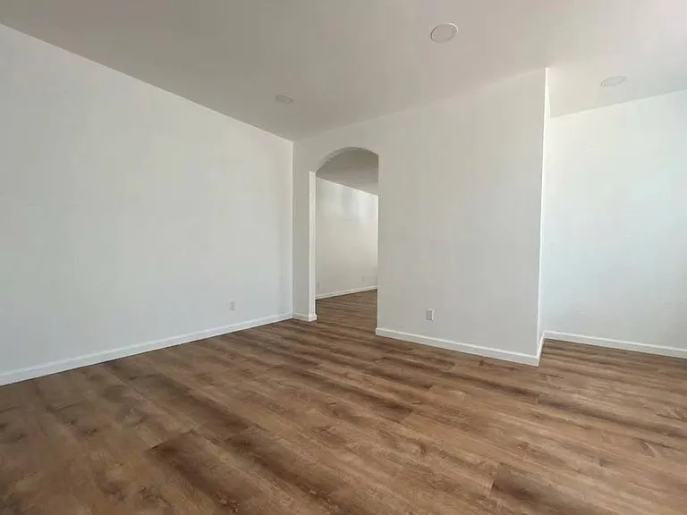 635 River View Dr — Photo 9