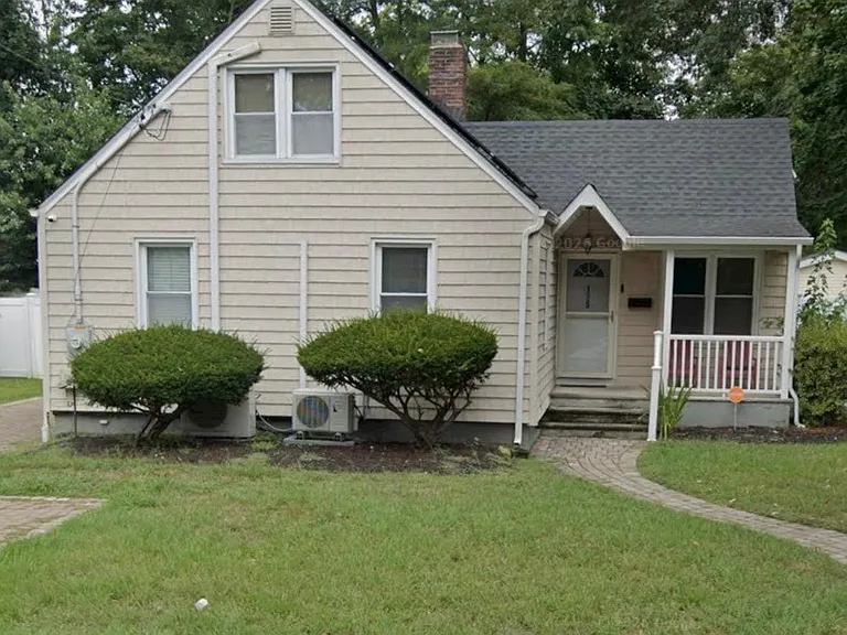 125 Washington Ave — Photo 1