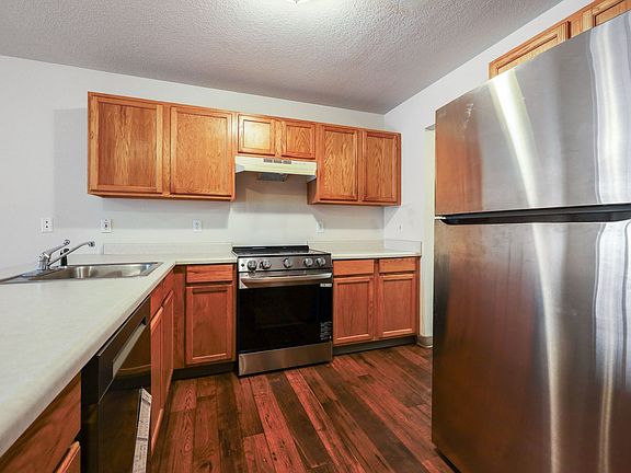 5th image of 2829 SE 90th Pl APT B