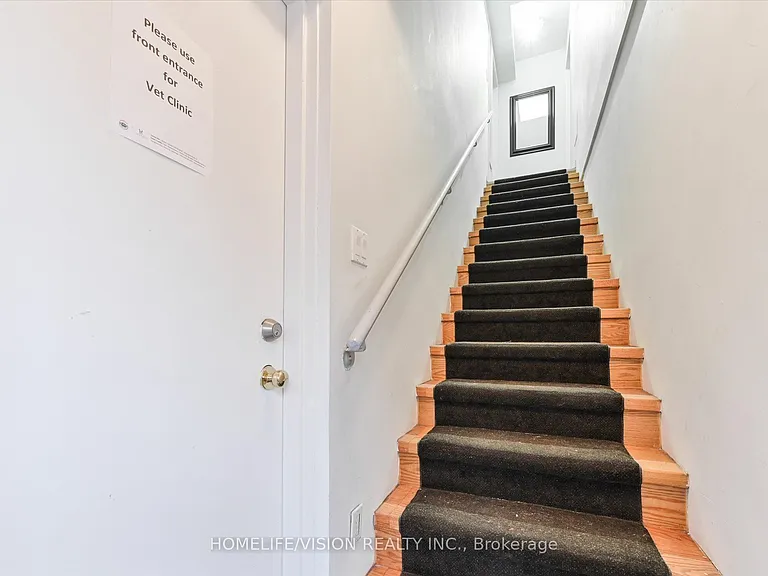 400 Summerhill Ave #2 — Photo 3
