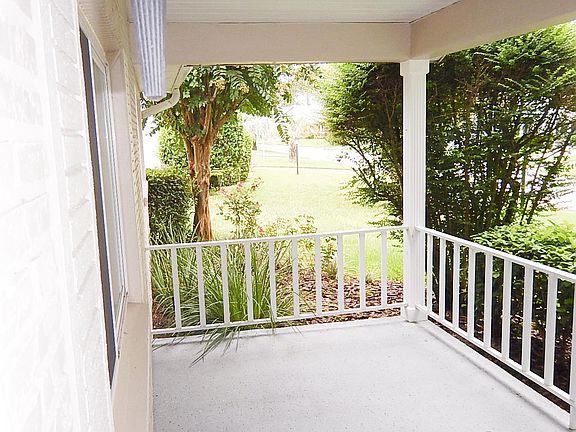 4th image of 8836 SW 90th Ln Unit D