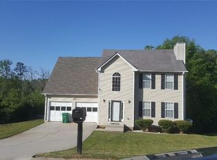 3828 Riverview Bnd, Ellenwood, GA