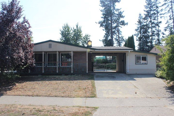 1st image of 3215 W Bismark Ave