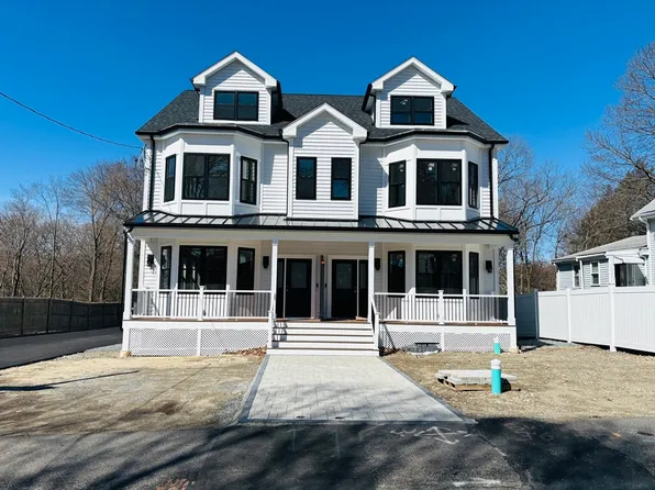 19 Maverick St #19, Dedham, MA 02026