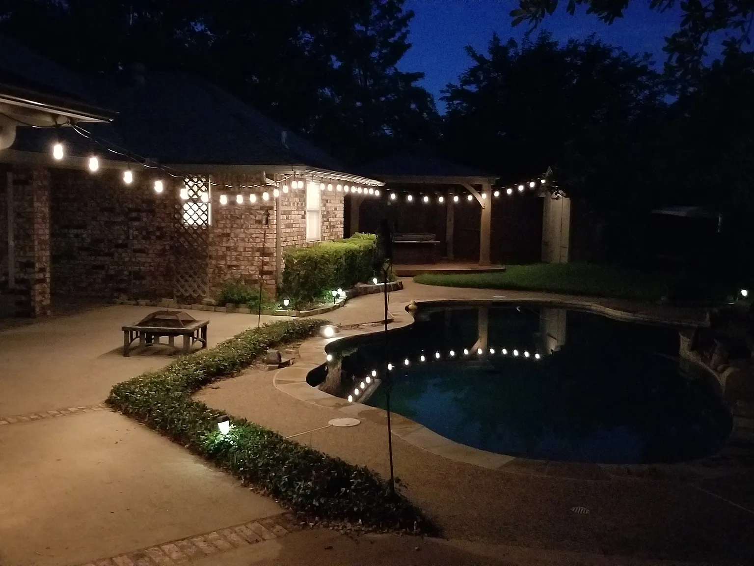 4 bed, 2386 sqft, $3,500 — Photo 4