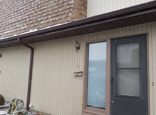 5221 Cline Rd, Kent, OH 44240