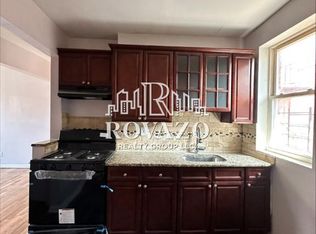 90 2nd Ave APT 8, Newark, NJ 07104