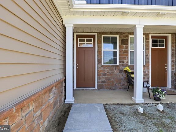 4th image of 215 Bellaride Ln #71
