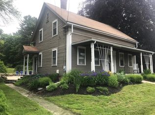 40 Grove St, Reading, MA 01867