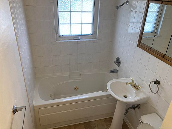 5th image of 1318 Palmer Dr