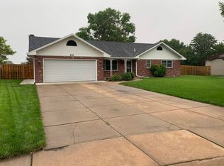 221 Park Ridge Rd, North Platte, NE 69101