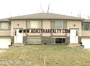 9807 W 52nd St, Merriam, KS 66203