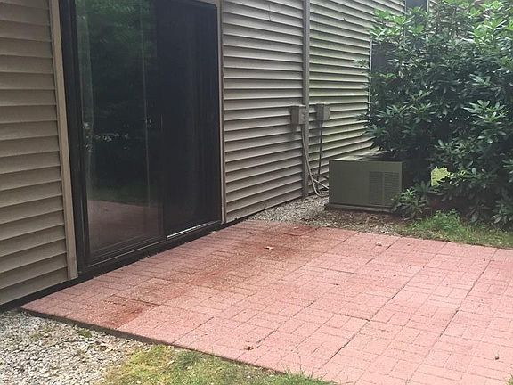 3rd image of 16 Thayer Pond Dr #12